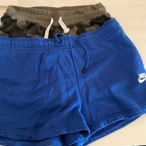 Bundle two pairs of sweat shorts